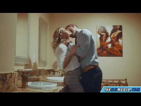 ❤️ Kiedy biuściasta blondynka uwodzi cię w publicznej toalecie ❌ Quality porn at pl.my-hentai-gallery.ru